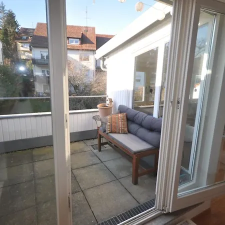 Spacious Close To Center *